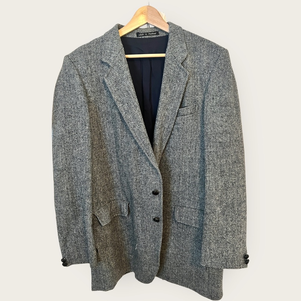 Grey Herringbone Harris Tweed Sportcoat - Size 42